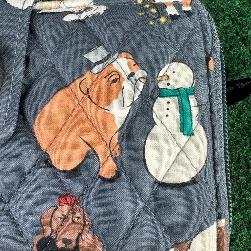 Vera Bradley Holiday Dogs Wallet RFID Zip Around Accordion & Turnlock Front - Picture 3 of 9